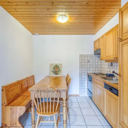 Appartement Centrally Located With Great Views And Terrace Champéry