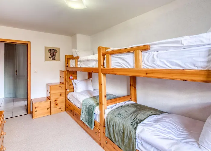 Appartement Centrally Located With Great Views And Terrace Champéry